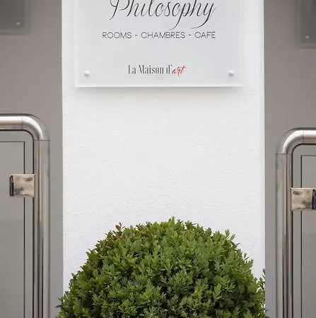 La Maison D'art ベッド・アンド・ブレックファスト 3*