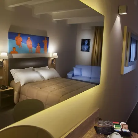 La Maison D'art ベッド・アンド・ブレックファスト サンタ・テレーザ・ガッルーラ